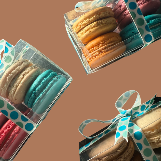 4 macarons gift box